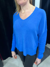 Load image into Gallery viewer, Erika V-Neck Jumper (various colours)