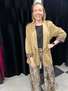 Leopard Print Wide Leg Trouser