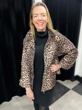 Load image into Gallery viewer, The Rinna Leopard Jacket