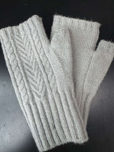 Fingerless Cable Gloves (various colours)