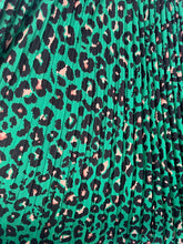 Load image into Gallery viewer, Leopard Pleat Skirt (various colours) - chichappensboutique