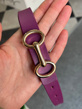 Load image into Gallery viewer, Stirrup Detail Narrow Leather Belt (new colours)