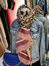 Load image into Gallery viewer, Animal Stripe Contrast Scarf (various colours)