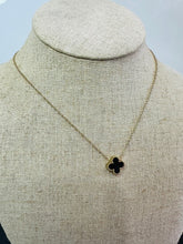 Load image into Gallery viewer, Single Clover Cleef Necklace (various colours)