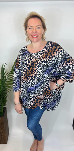 Multi Animal Batwing Top - chichappensboutique